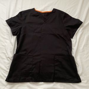 SET OF BLACK SCRUBS